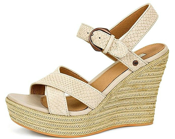 Bring these Travel-friendly Wedges and Leave Your Heels at Home