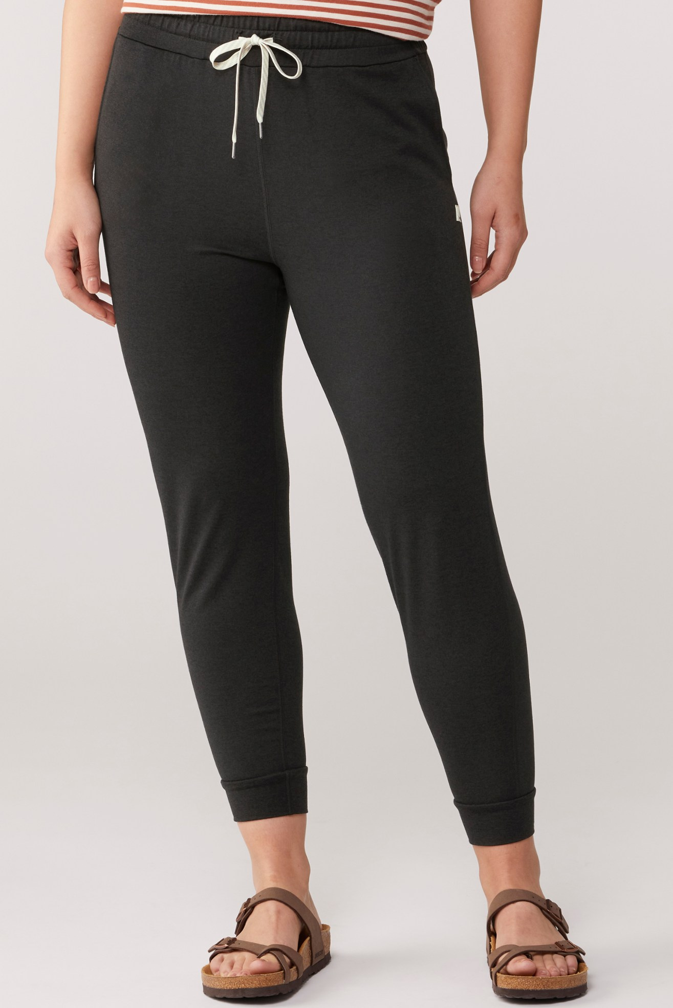 joggers-for-women