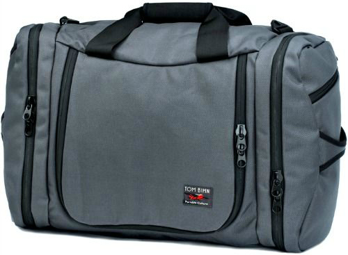 TOM BIHN Pilot, Personal Item Travel Briefcase, 13L