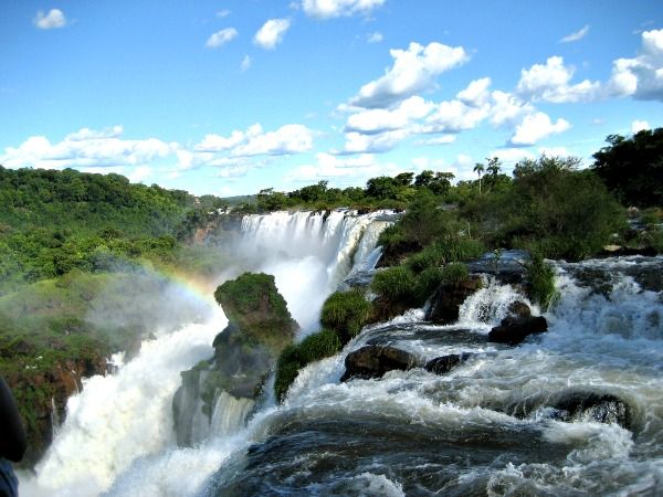 what-to-wear-in-brazil-waterfalls-samba-and-thongs