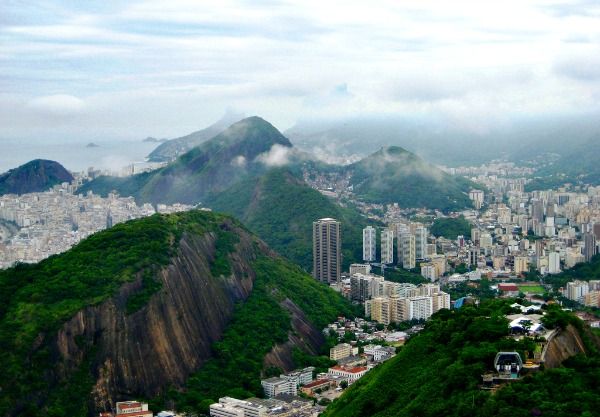 what-to-wear-in-brazil-waterfalls-samba-and-thongs