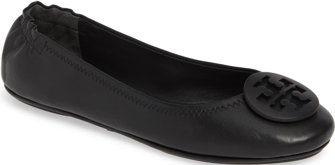 What to Wear in Prague 4 Travel Fashion Outfit Ideas