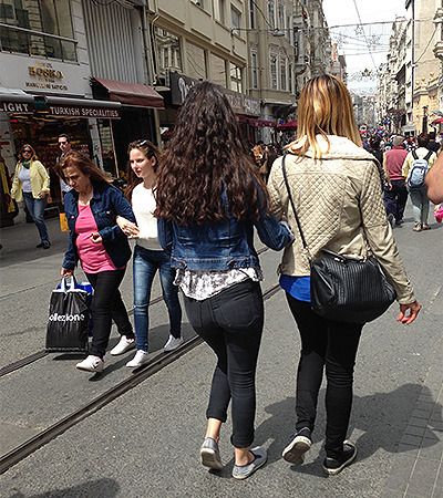 tourist dress code in istanbul