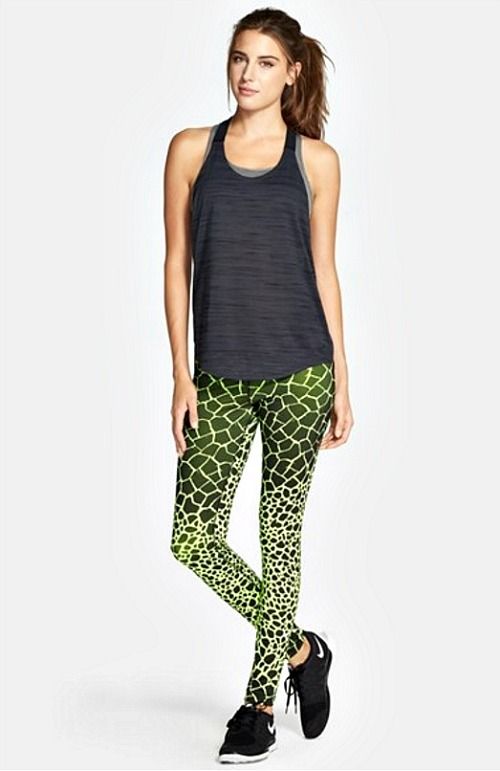 Nike Pro Engineered Dri-fit Giraffe-print Leggings in Green