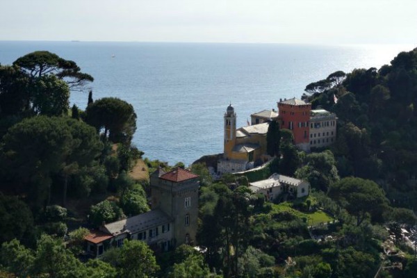 Louis Vuitton Portofino Women store, Italy