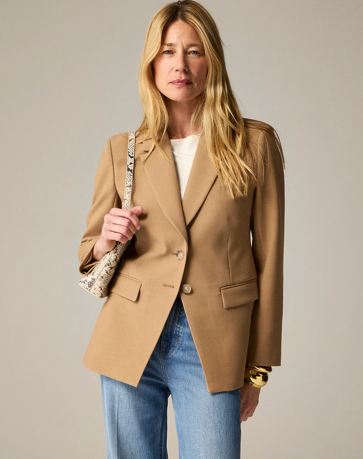 best-travel-blazer