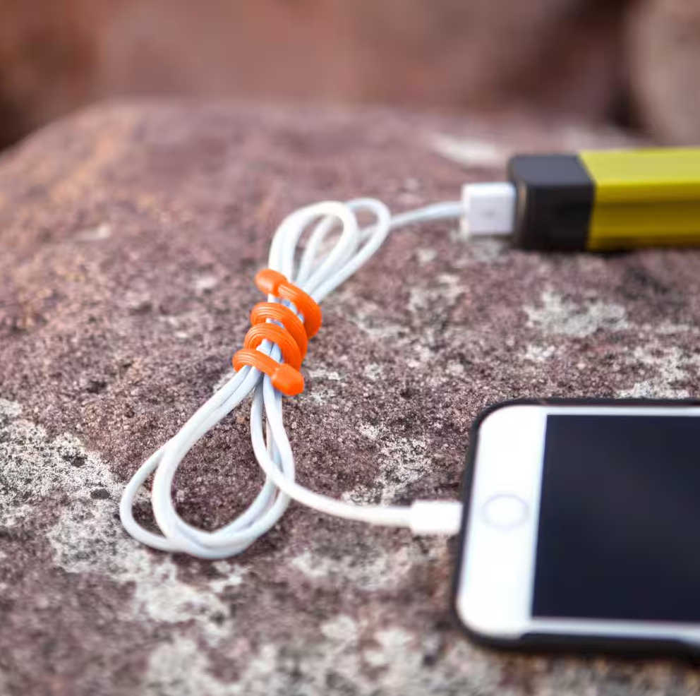 travel-cord-organizer