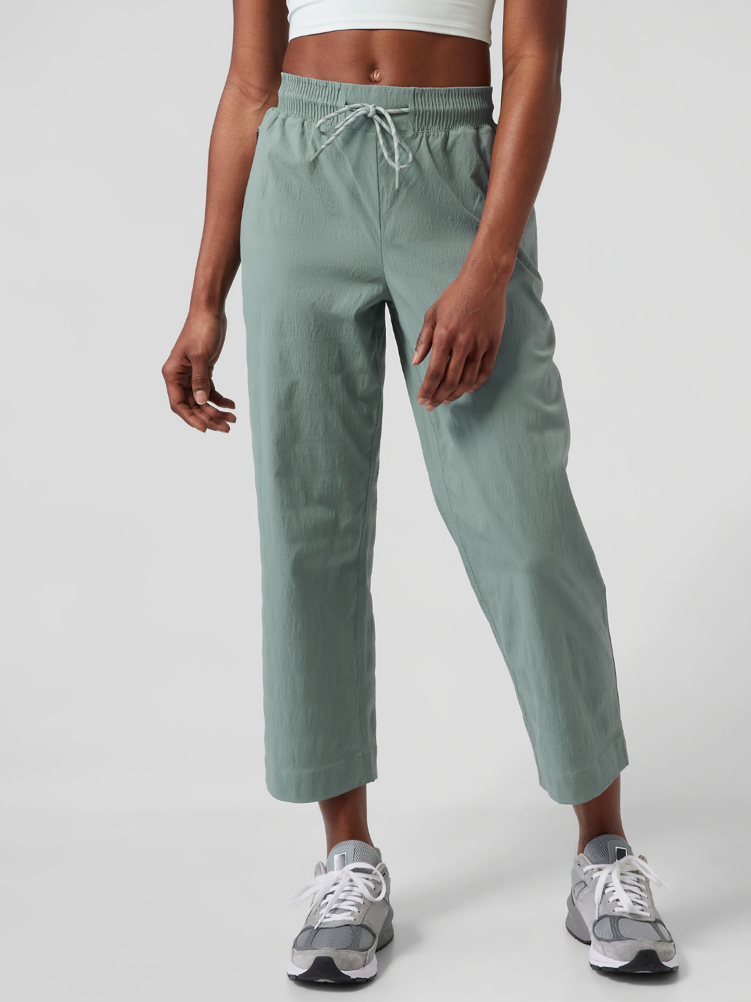 ZUTY Capri Pants for Women Wide Leg Lightweight Quick Dry Comfy Loose Lounge Sweatpants Capris Crop Pants Pockets 