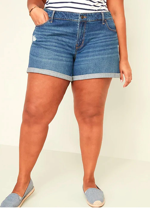 womens denim shorts with pockets showing