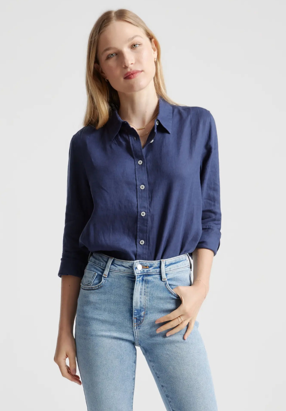 11 Best Travel Shirts for Women Recommended by Readers