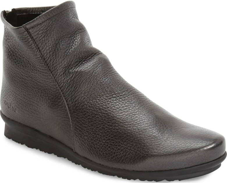 best-shoes-for-narrow-feet best-shoes-for-narrow-feet