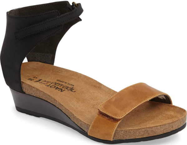 chunky sandals tan
