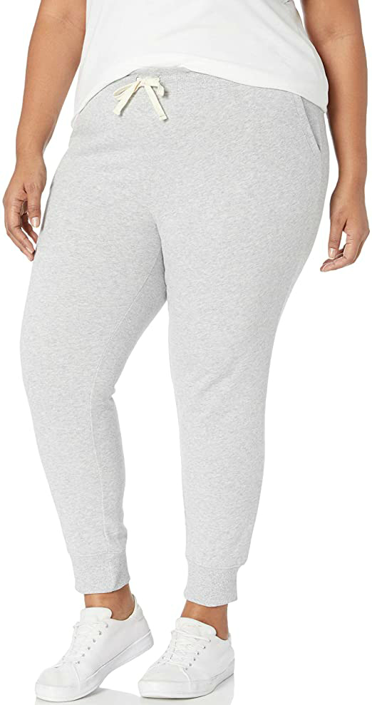 15 Cute Lounging Sweatpants for Women to Wear on the Plane