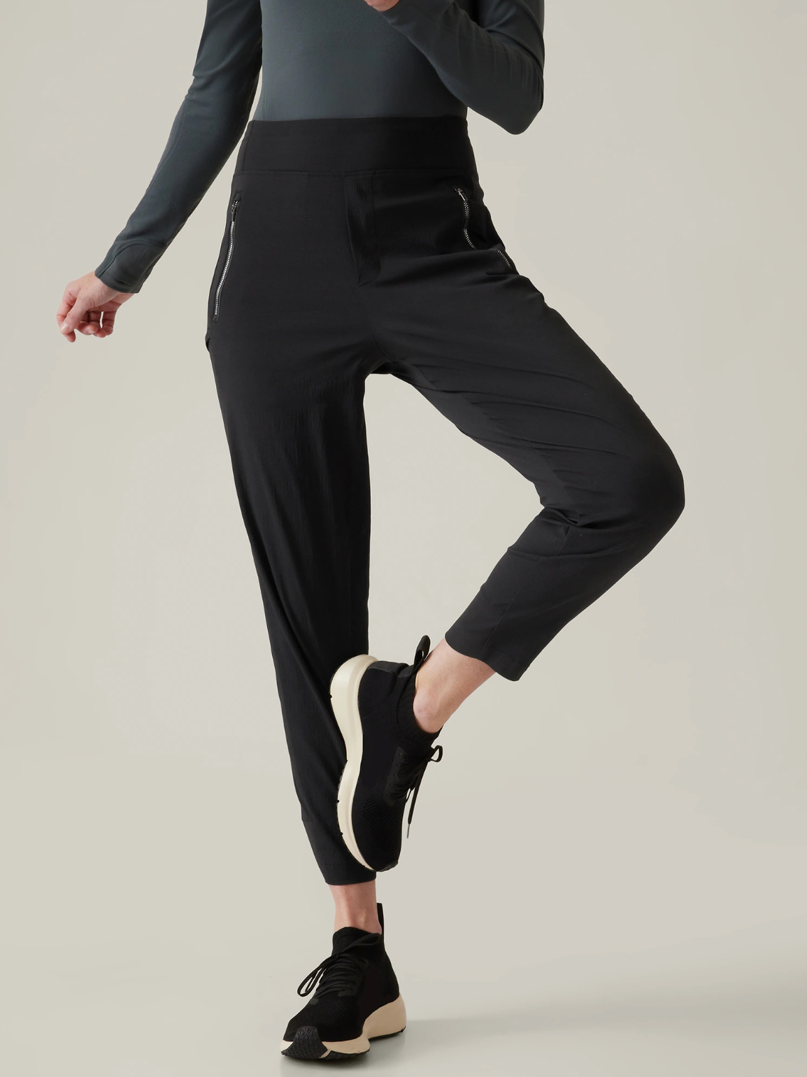 Elastic Waist Pants for Women: The Ultimate in Comfort