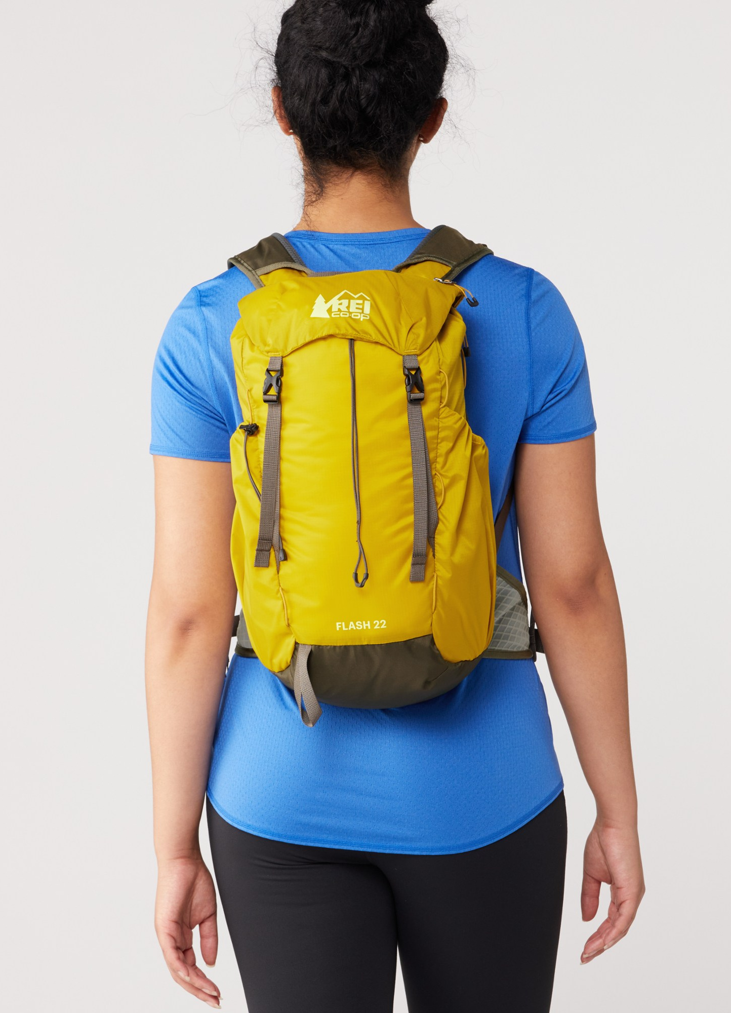 best-daypacks-for-hiking