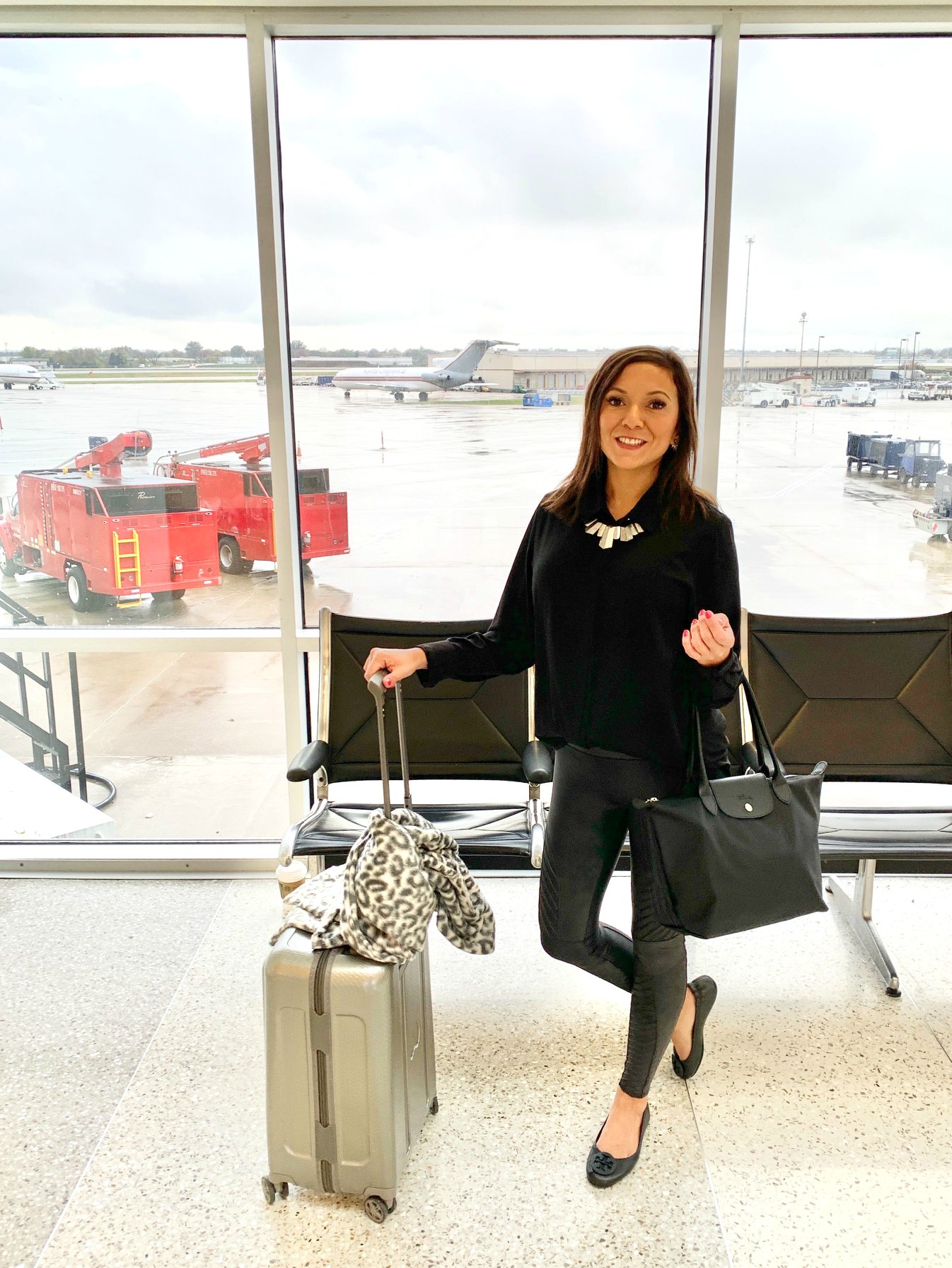 Why Spanx Faux Leather Leggings Awesome for Traveling