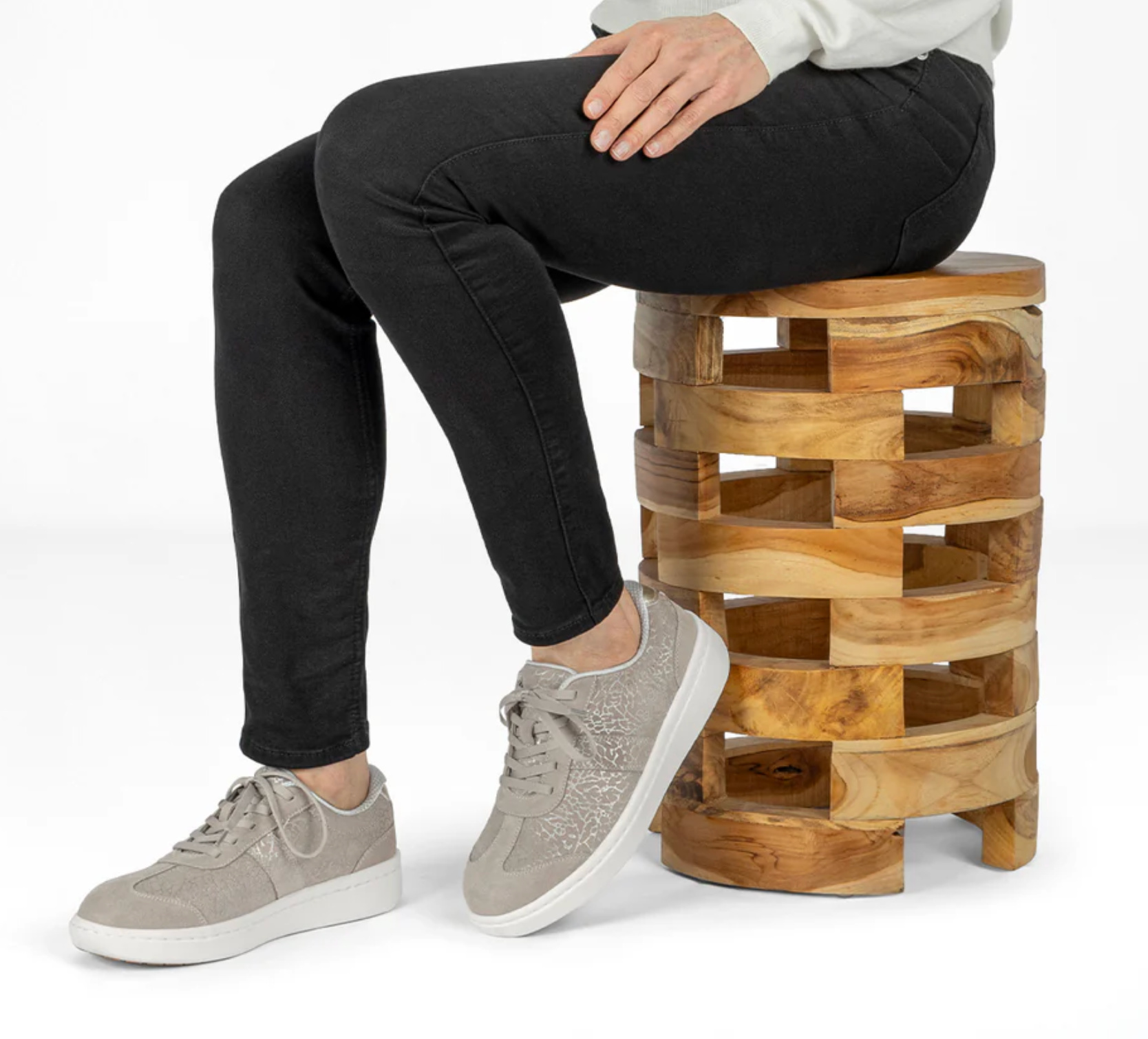 best-orthopedic-shoes-for-women