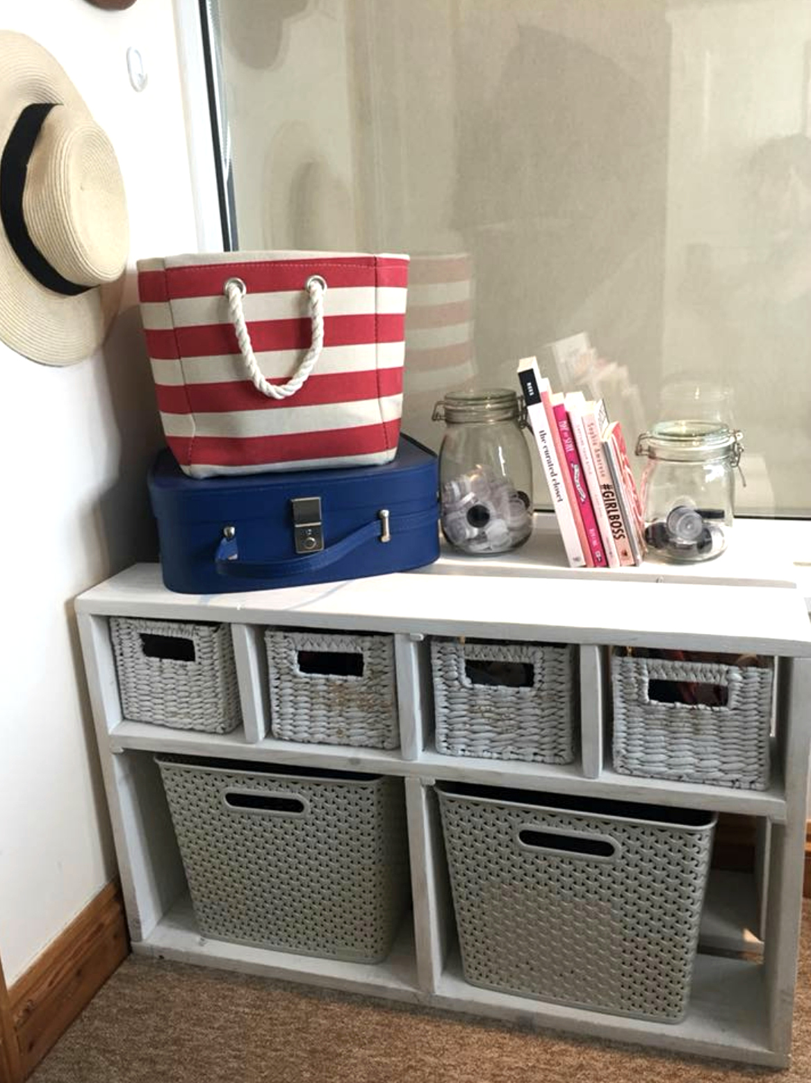 luggage-storage-at-home