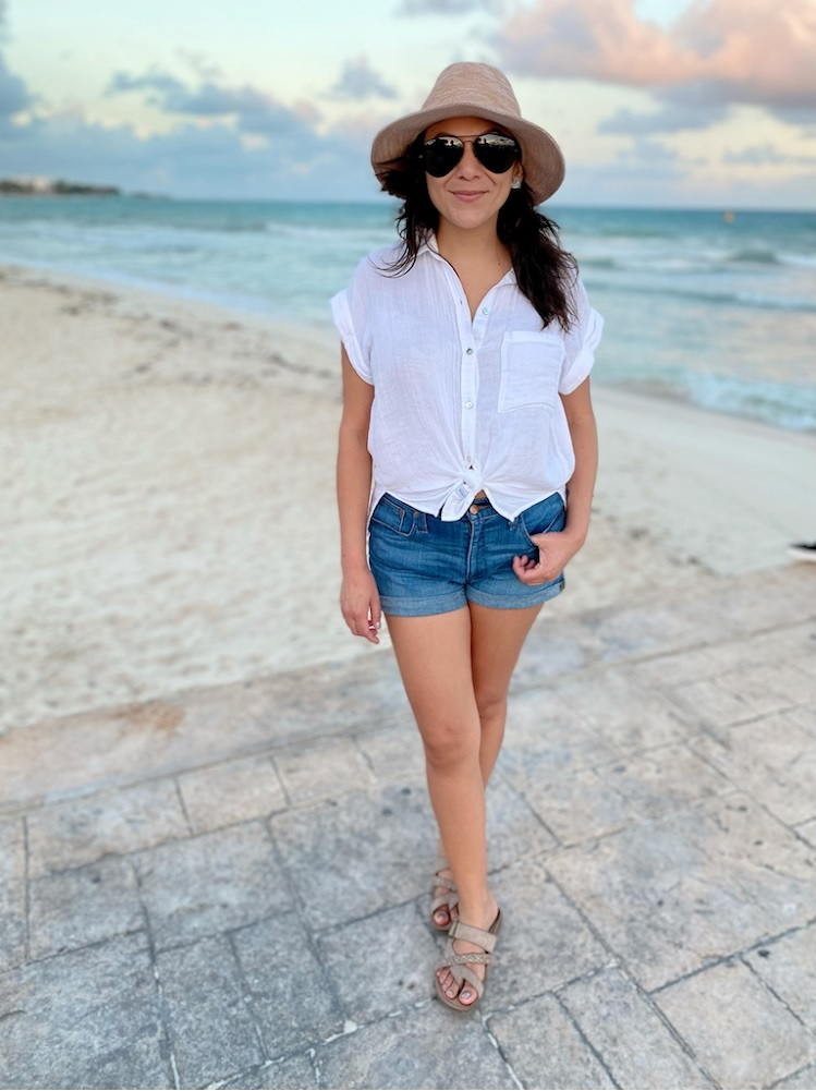 Outfits para playa  Resort outfit, Cancun outfits, Beach outfit women