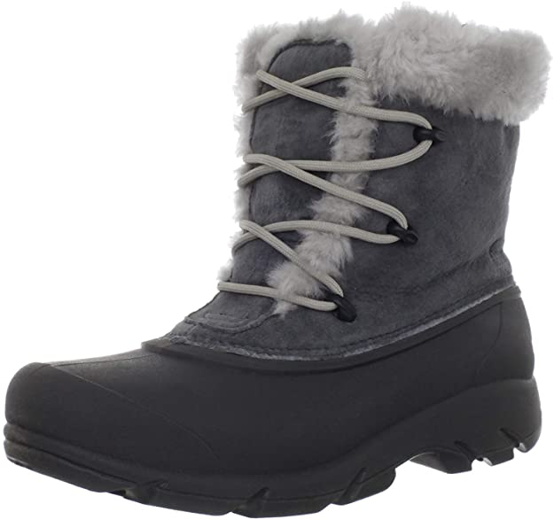 Best Snow Boots For Women Traveling To Cold Weather Destinations