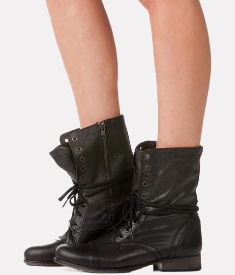 best-flat-boots-for-travel