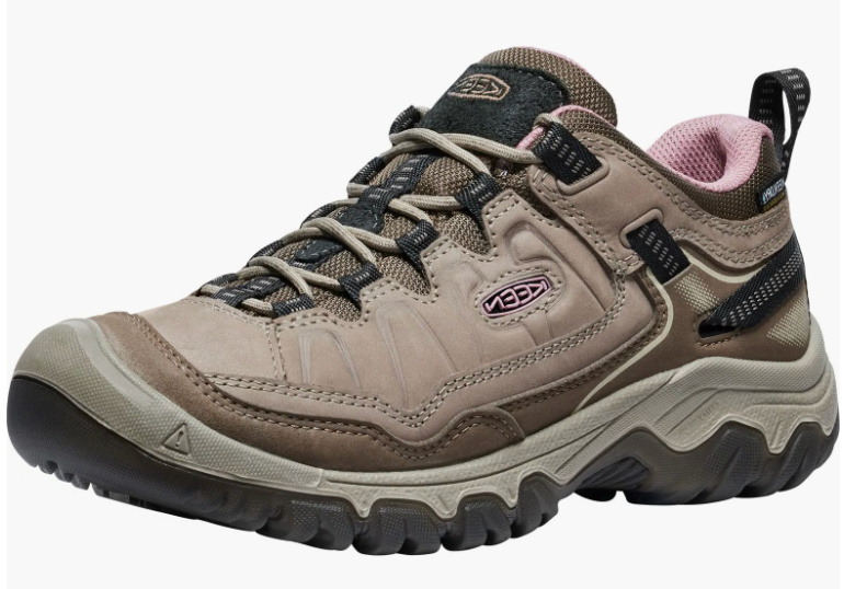 best-shoes-for-alaska-cruise