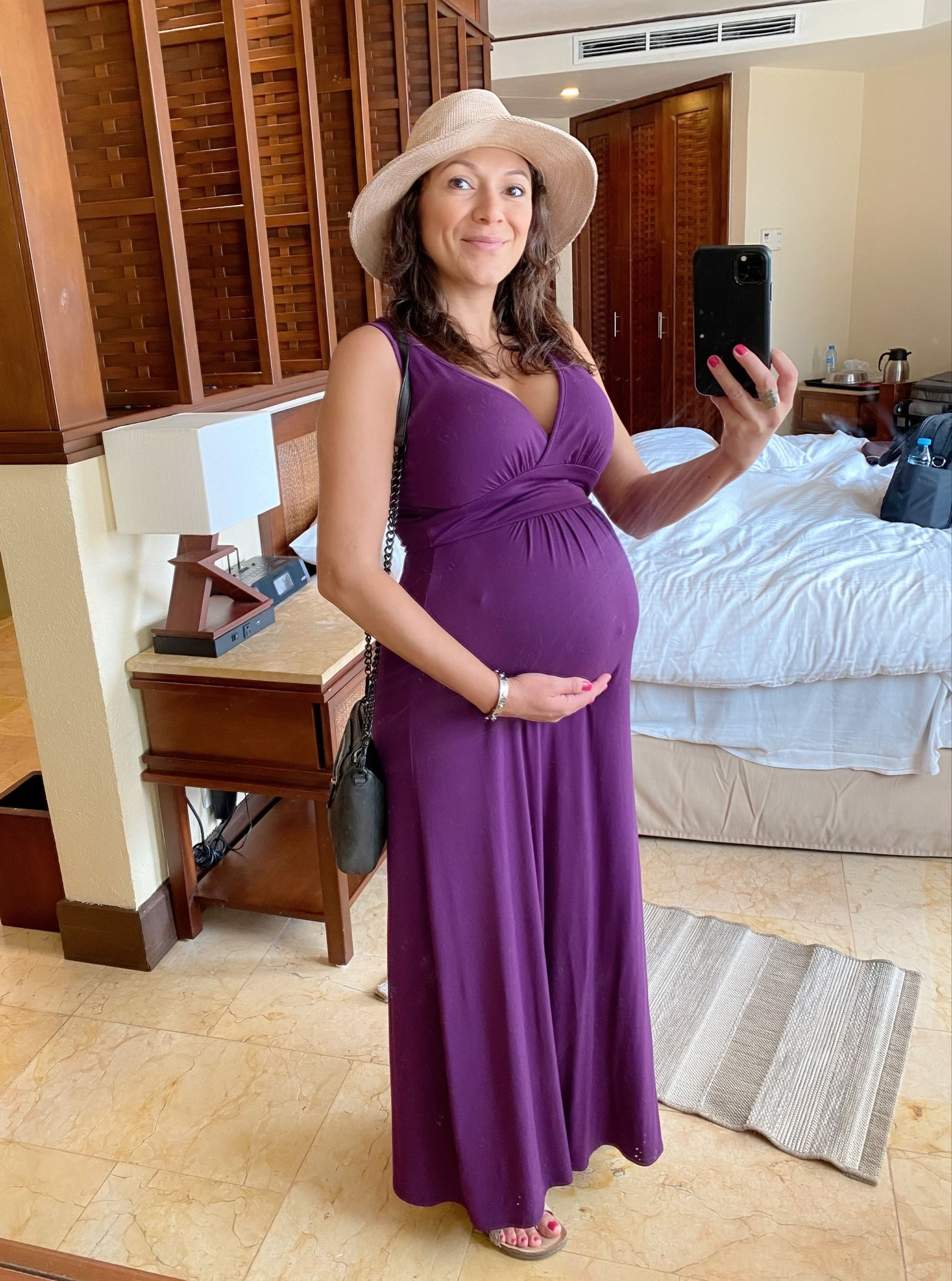 Traveling While Pregnant: What to Pack for Beach Destinations