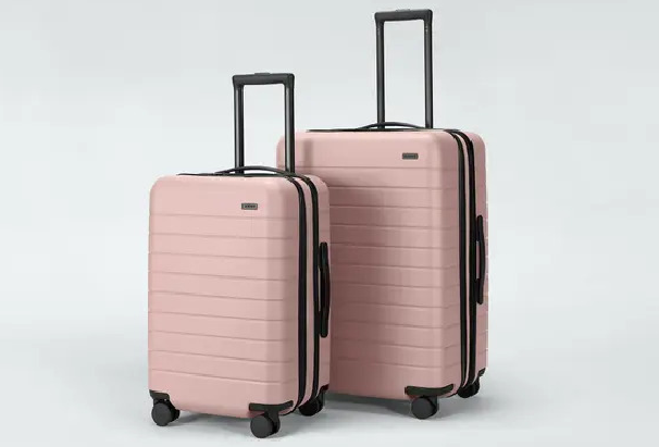 Away Luggage Review 2023