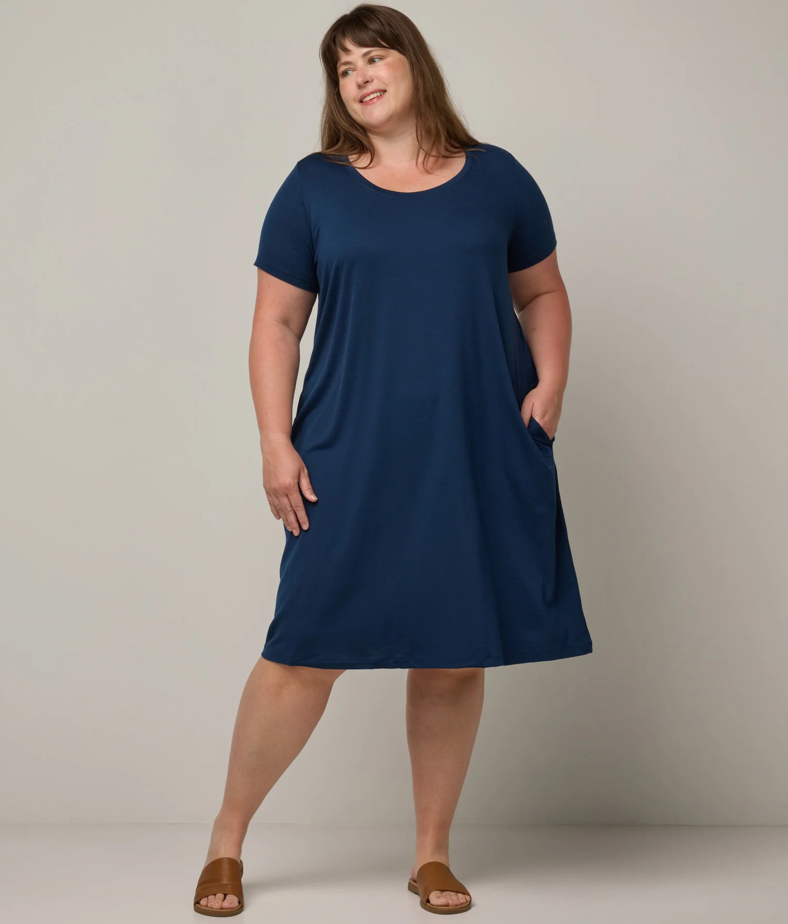moisture-wicking-dresses