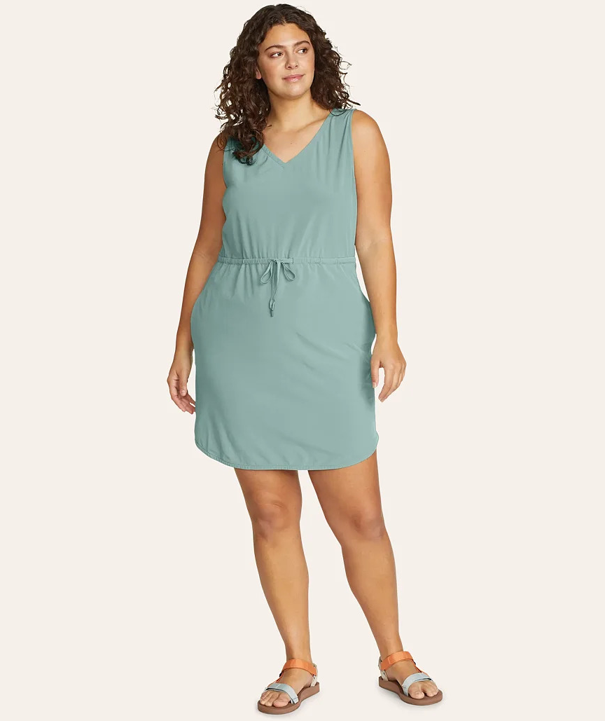 moisture-wicking-dresses
