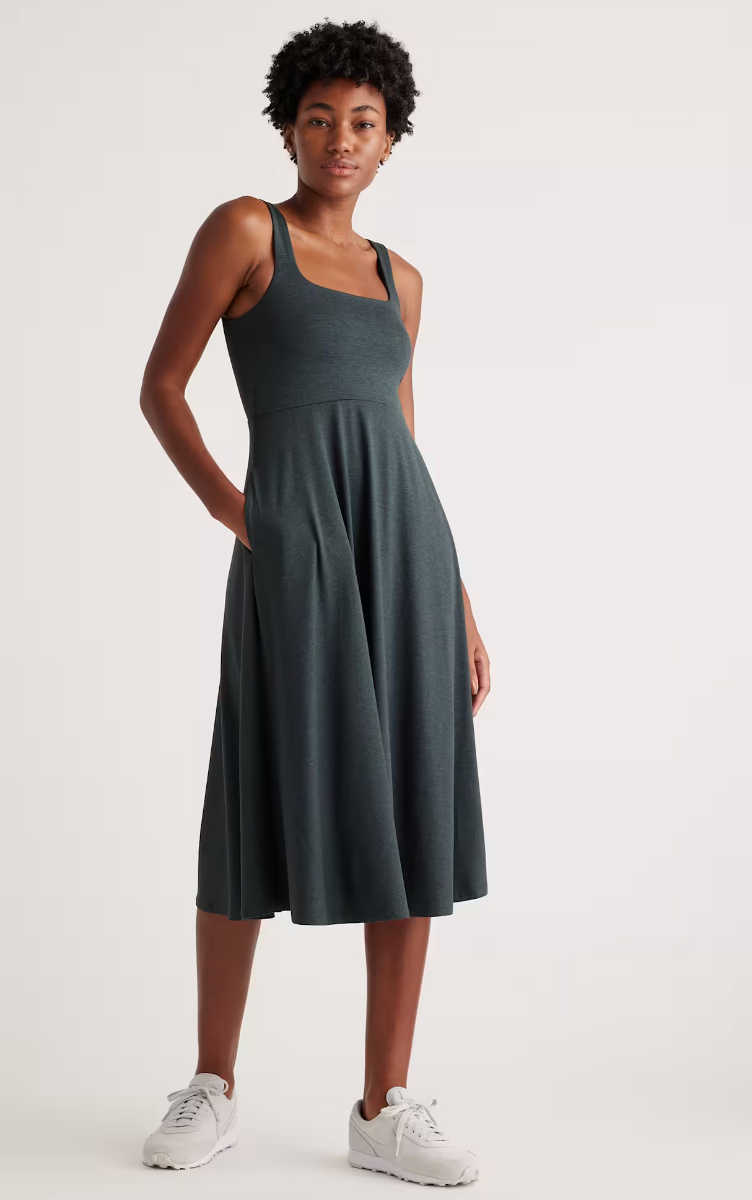 moisture-wicking-dresses