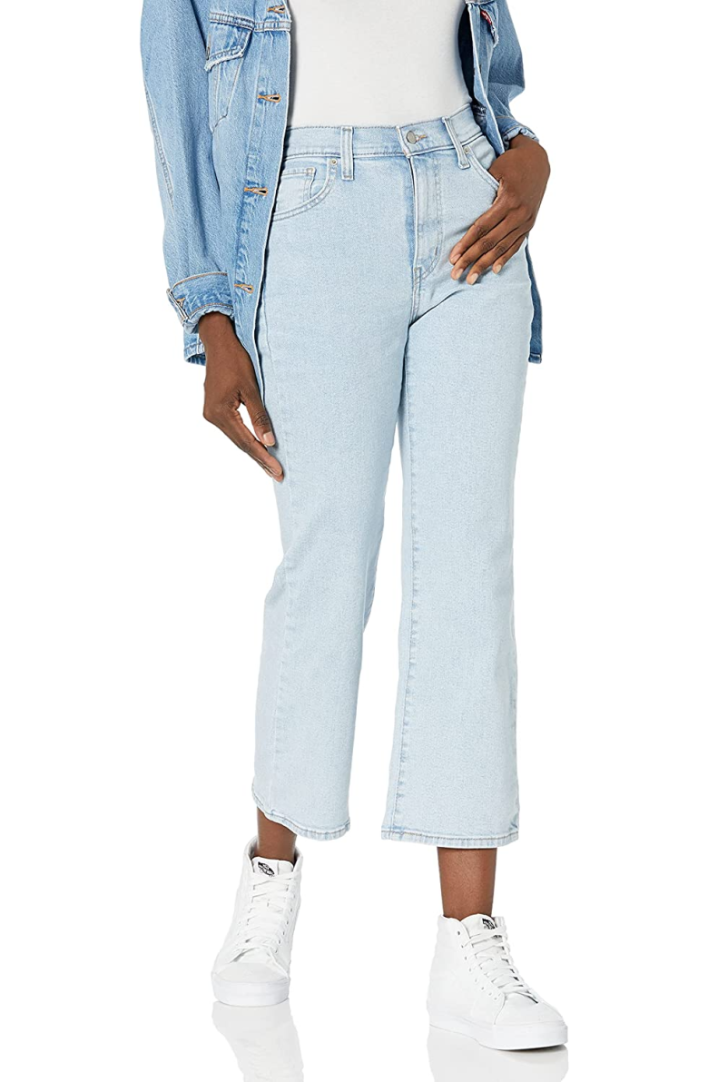 10 Best Wide Leg Jeans for Women That Are Packable and Light