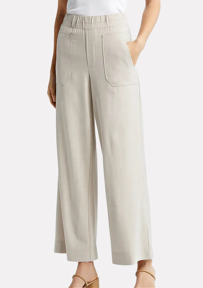 Best Wide Leg Pants for Women: Comfy for Flights or Sightseeing