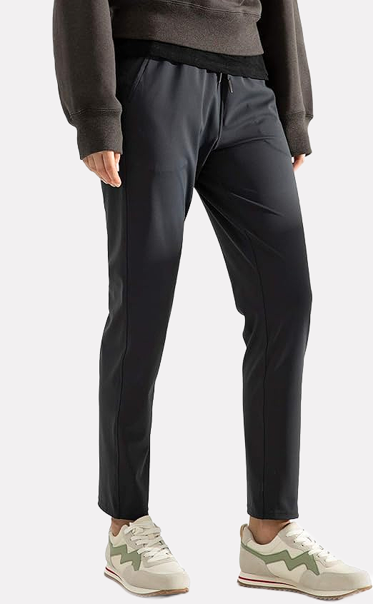 11 Best Wrinkle Free Pants for Travel: Casual to Dressy Picks