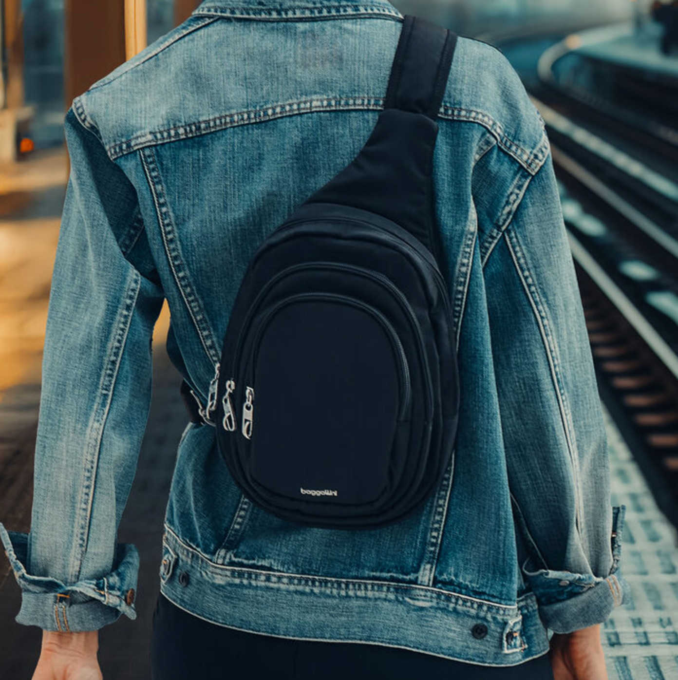 best-anti-theft-travel-accessories