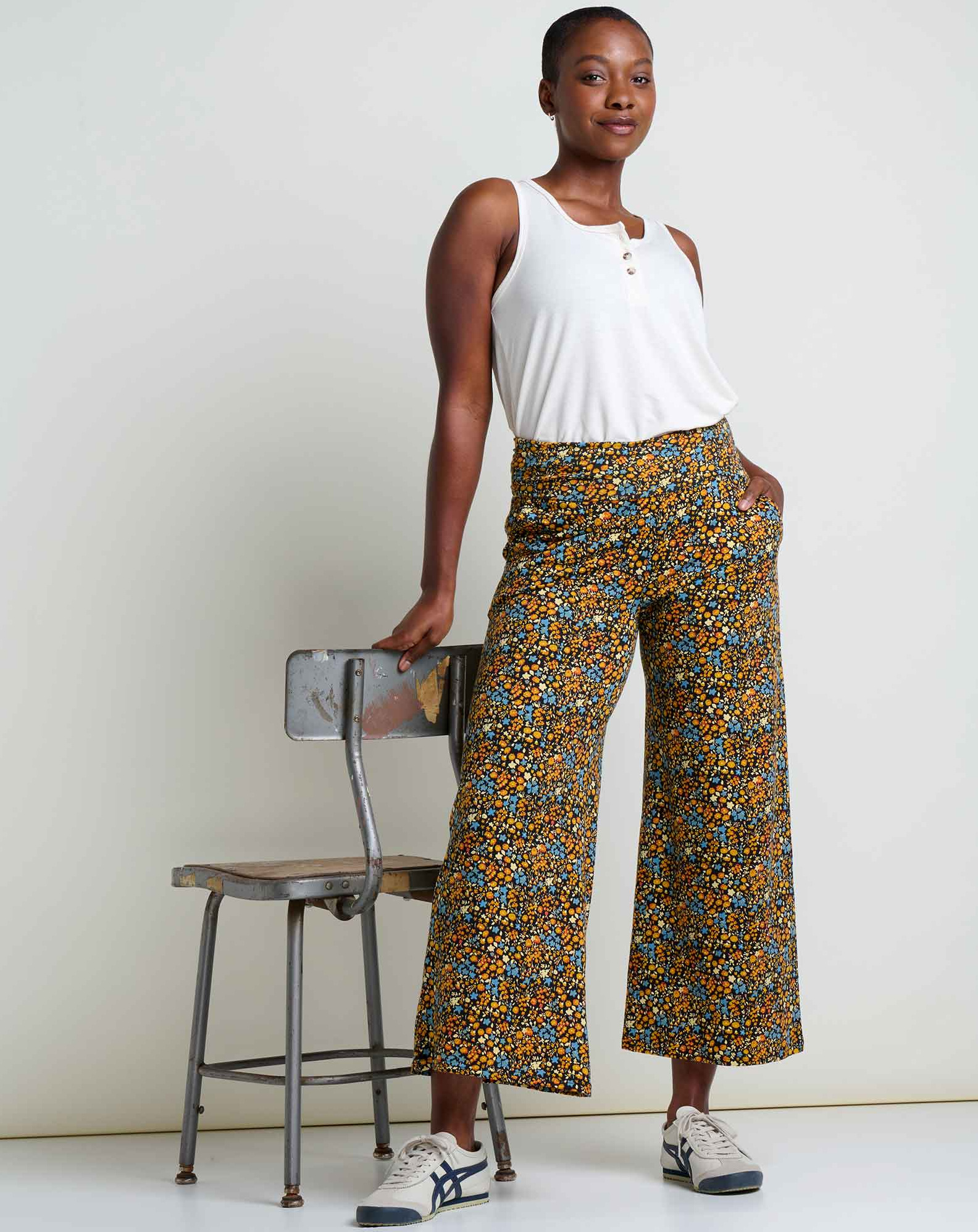 womens-cropped-pants