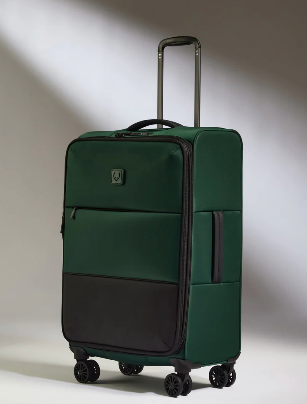 best-medium-checked-luggage
