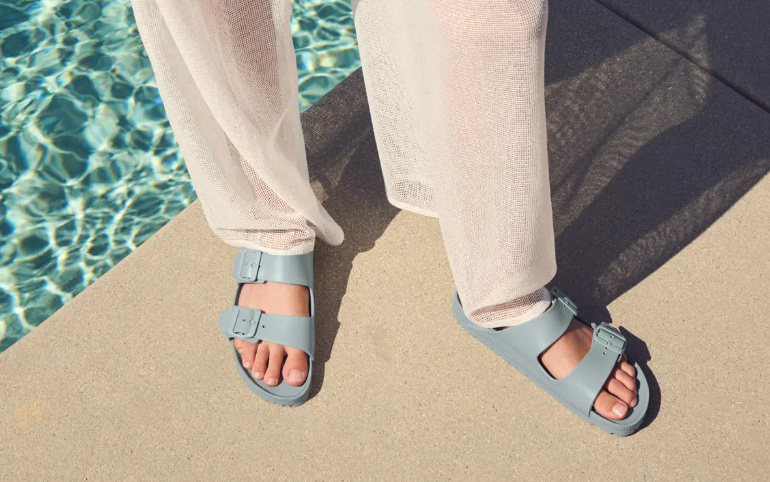 water-shoes