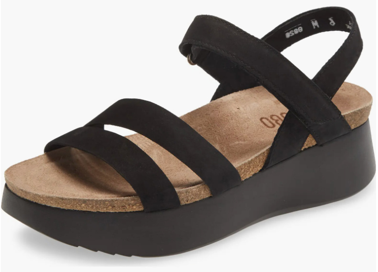 comfortable-walking-sandals