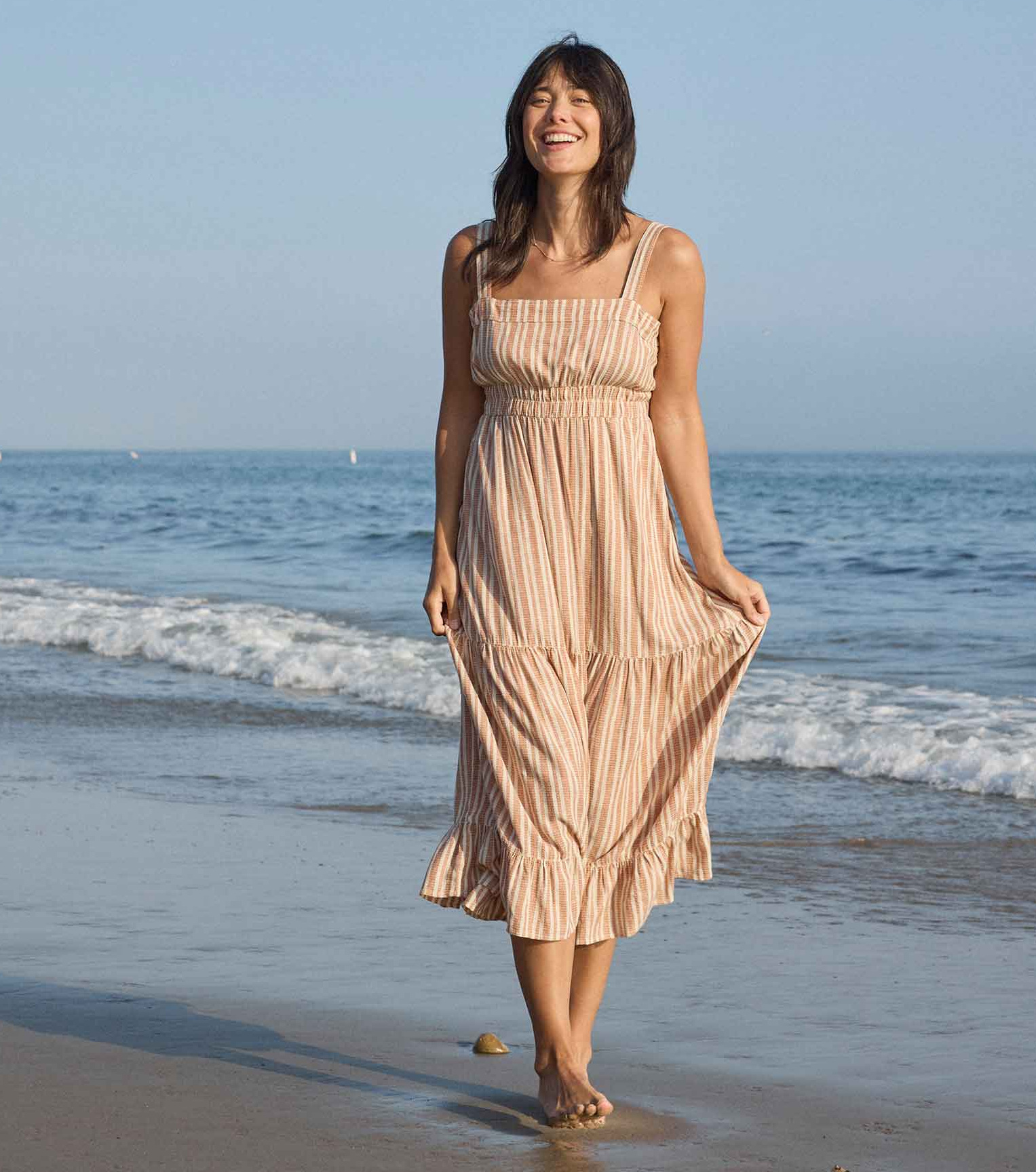 best-dress-for-hot-weather-travels